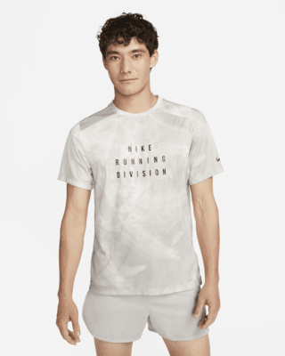 Nike Dri-FIT Run Division Rise 365 Men's Short-Sleeve Running Top